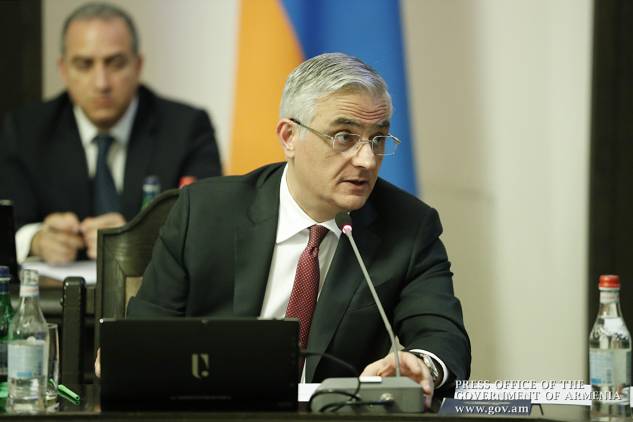 Այդ ծանր հարցին էսպես չեմ կարող պատասխանել