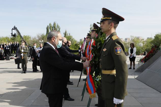 Քամուց միայն վարչապետի պսակն է տապալվել