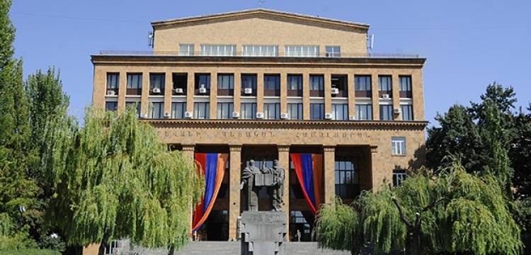 ԵՊՀ գիտխորհուրդը պատրաստվում է վիճարկել կառավարության որոշումը