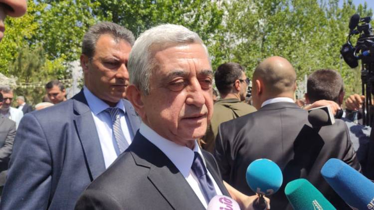 Հիմա ես կարող եմ էնպիսի լուրերի մասին խոսել, որ Ձեր մազերը կարող ա բիզ-բիզ կանգնեն. Սերժ Սարգսյան (տեսանյութ)