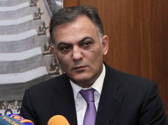 Գագիկ Բեգլարյանը, ժամանելով եղբոր թաղմանը, ներկայացվել է ԱԱԾ                        
