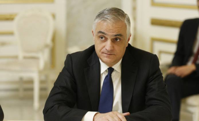 Մհեր Գրիգորյանը նոր խորհրդական է նշանակել ու նրան գործուղել ԱՄՆ