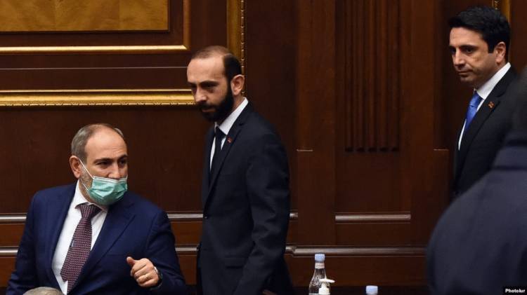 Արարատին չի շնորհավորել, Ալենին շնորհավորել է 