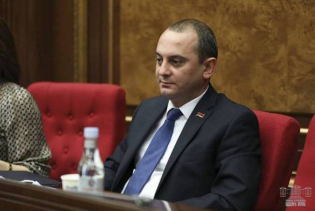 Հայտնի են նոր դեսպանների անուններ 