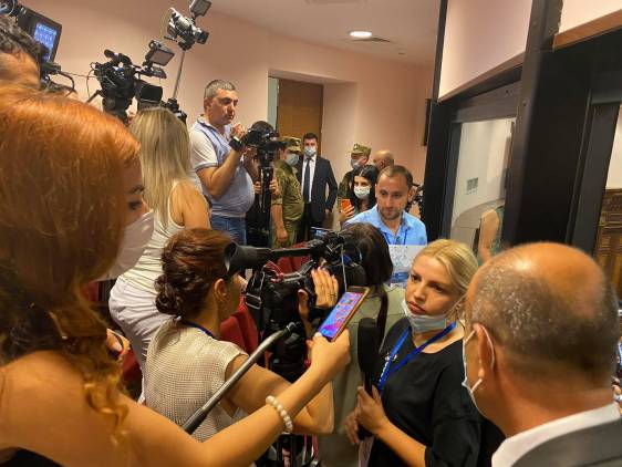 «Հրապարակ». Կառավարության ծրագրի ներկայացումը ուղեկցվում էր տարբեր ակցիաներով