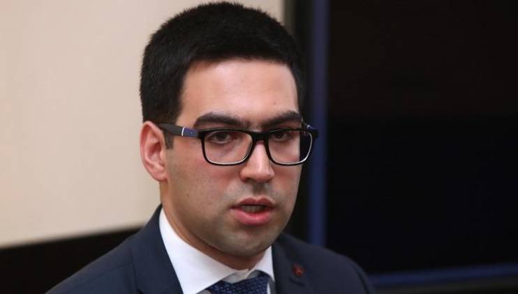 Բադասյանը զտում է ՊԵԿ համակարգը․ «սևերի» հետ առնչություն ունեցողներն ազատվում են