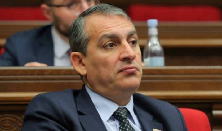 «Հրապարակ». Արմեն Խաչատրյանի ֆիասկոն