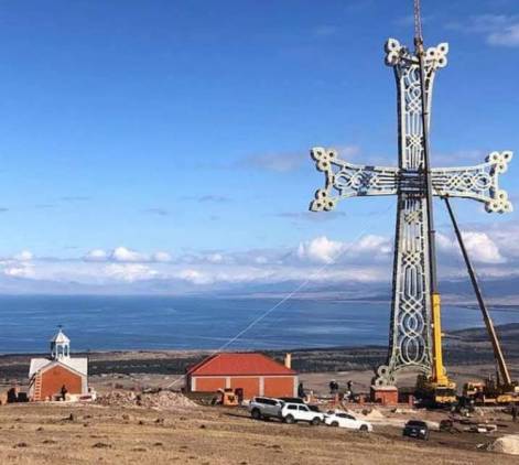 Երանոս համայնքում կանգնեցվել է ամենաբարձր խաչը. լուսանկարներ