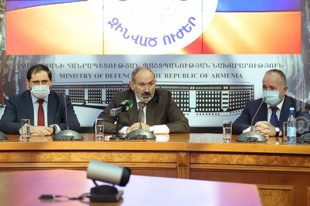 Փաշինյանին հող հանձնող նախարար է պետք