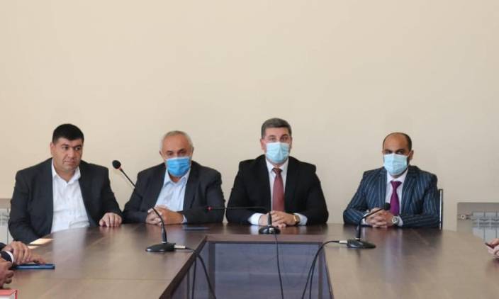 «Հրապարակ». Ռազմիկ Թևոնյանը «վիզ չի դնում» նախկին մարզպետի հաղթանակի համար