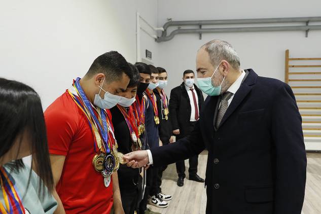 «Հրապարակ». Վարչապետը պարապ է