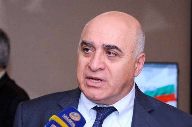 «Հրապարակ». Ղազարյանը հեռվից ուշադիր հետևում է հայաստանյան իրադարձություններին