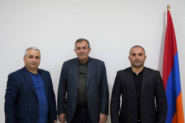 10 ավագանի մինչեւ վերջ գնալու են