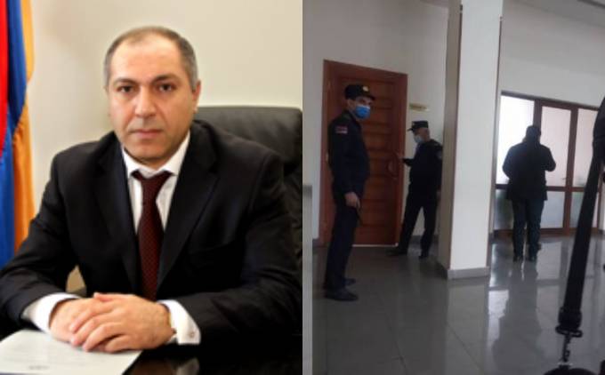 Դատավոր Կարեն Ֆարխոյանը խոչընդոտում է լրագրողների աշխատանքին