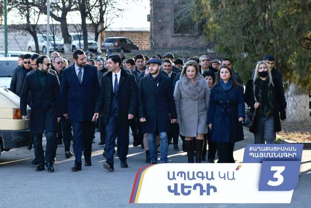 «Հրապարակ». Գարիկ Սարգսյանը մի պաշտոնը մի քանի հոգու է խոստանում