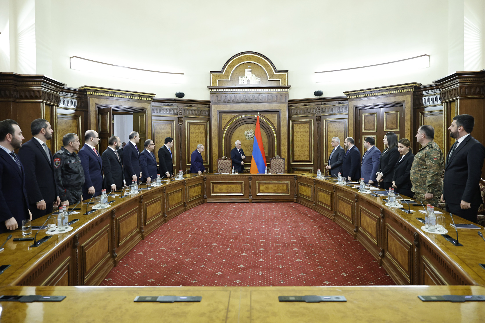 Ֆեյսբուքն է կառավարում