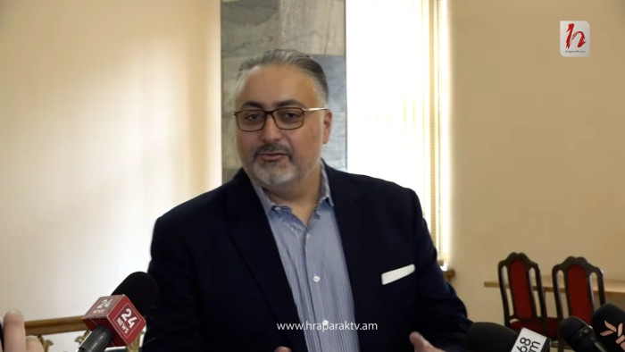 Հանգիստ թողեք Հայկ Մարությանին. Վիկտոր Մնացականյան