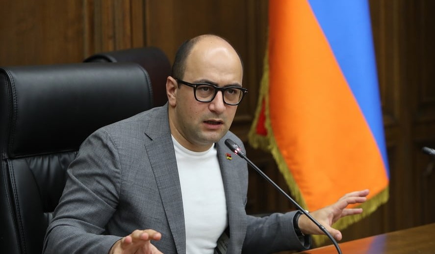 «Честь имею» внесла в парламент проект заявления в защиту Церкви