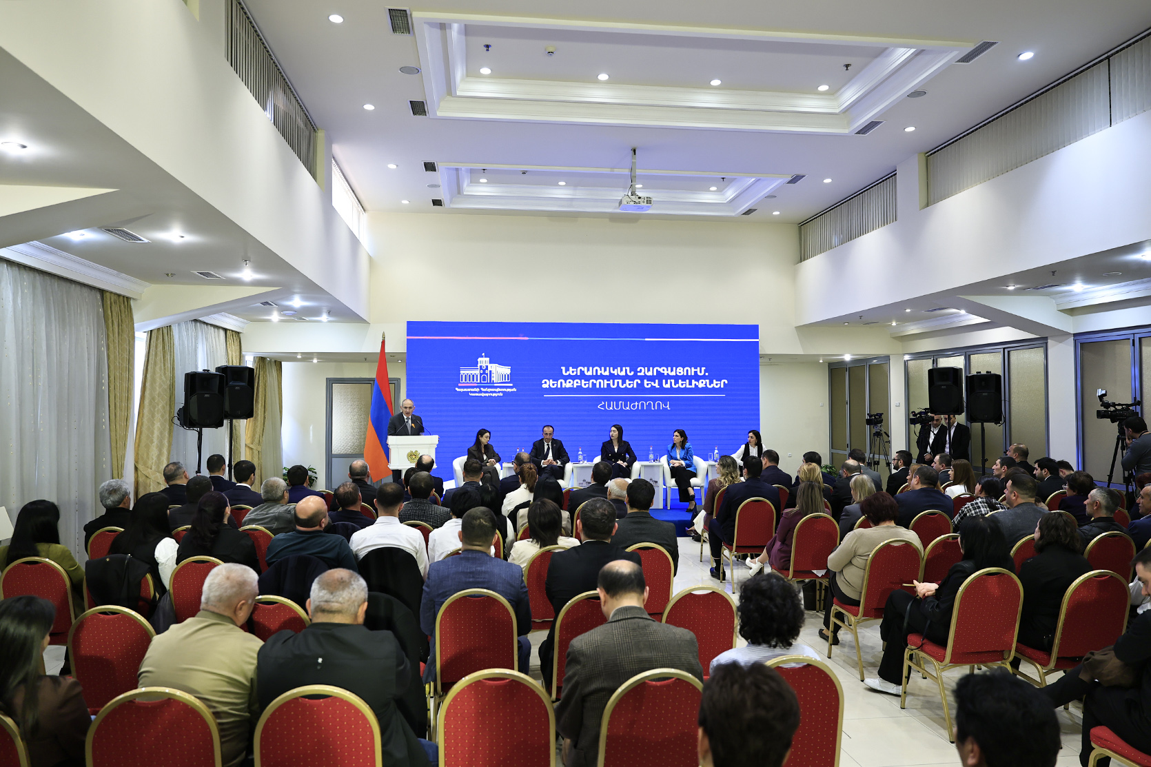 «Հրապարակ». Արցախն ատող Փաշինյանը կռիվ է տալիս արցախցիների քվեի համար