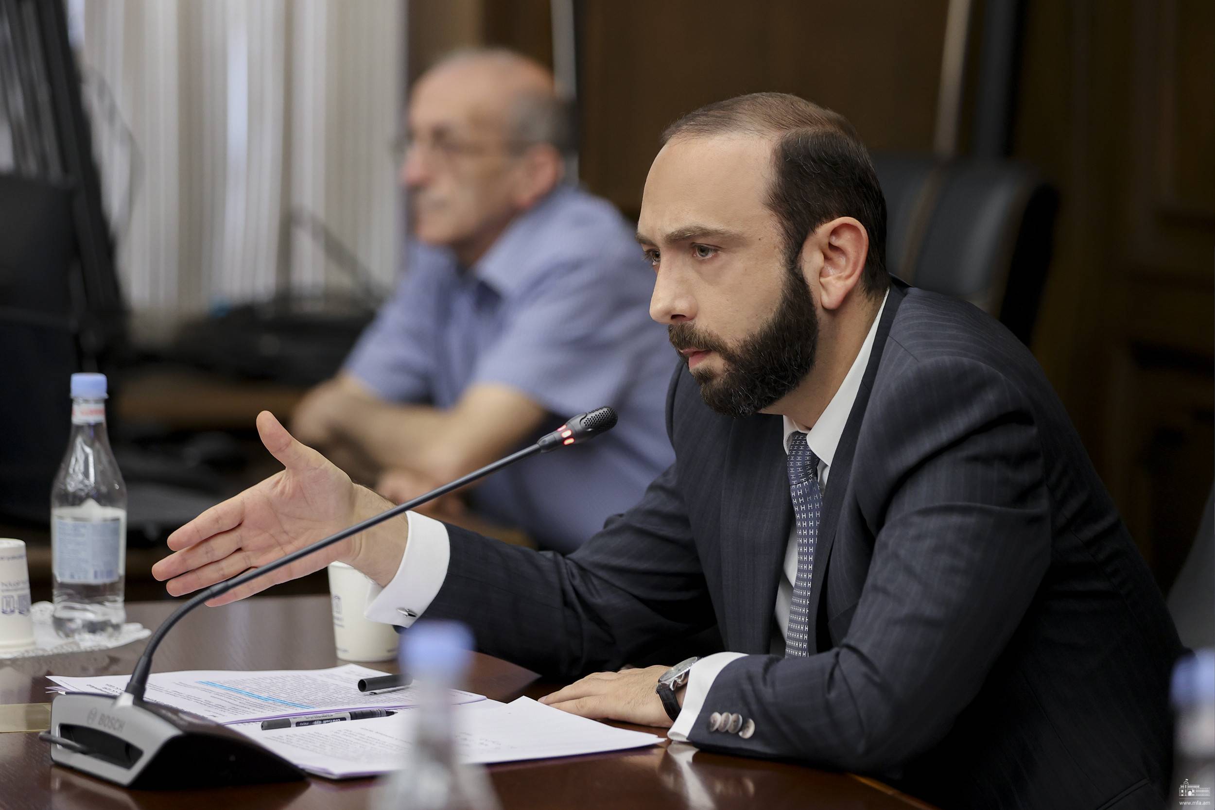 «Հրապարակ»․ ՔՊ-ն բոյկոտում է Արարատ Միրզոյանին