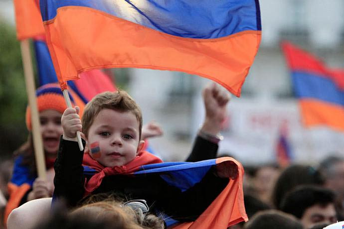 Խնդիրն այլ է` շանտաժին տրվե՞լ, թե՞ չտրվել