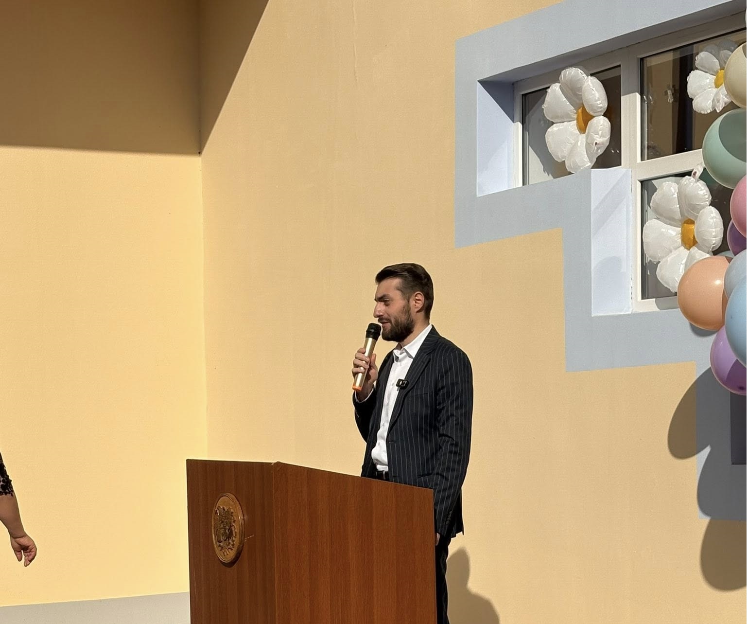 «Հրապարակ». Ո՛չ լիցենզիա ունի, ո՛չ ավարտական ակտ, բայց գործում է