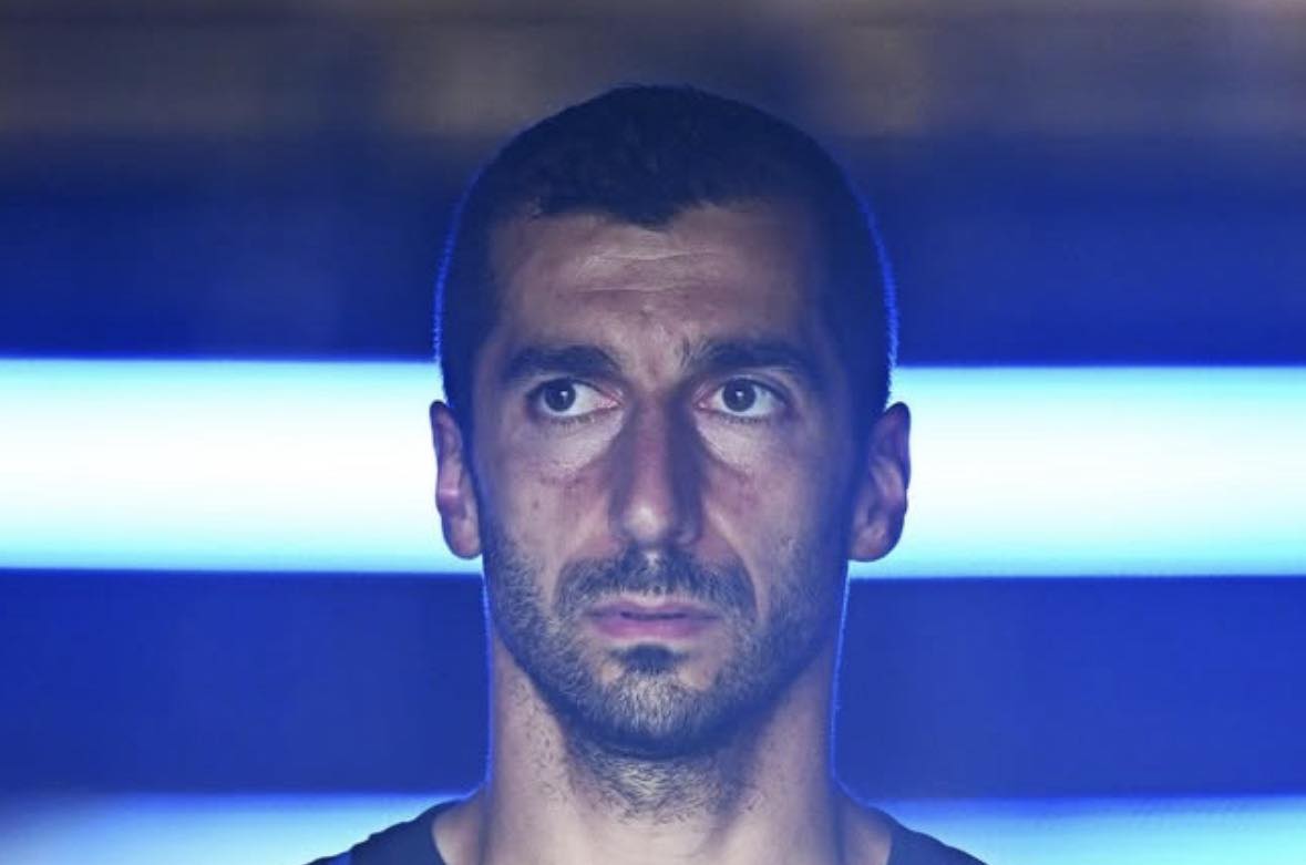 Նա վերադառնում է