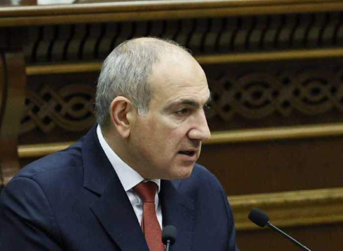 «Այ տա, չհասկացա՞ր, որ ուժեղը ինտերնետով հաչալը չի», «Պարապ չի մնում ալիևի խոսնակը». քոմենթներ