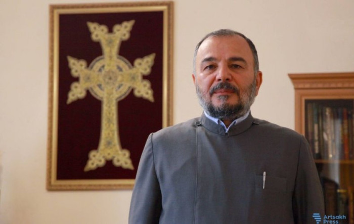 «Հրապարակ»․ Տիրադավ Վրթանես եպիսկոպոս Աբրահամյանը փոշմանել է