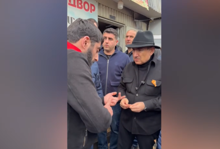 Խեղճ վարչապետն ի՞նչ անի