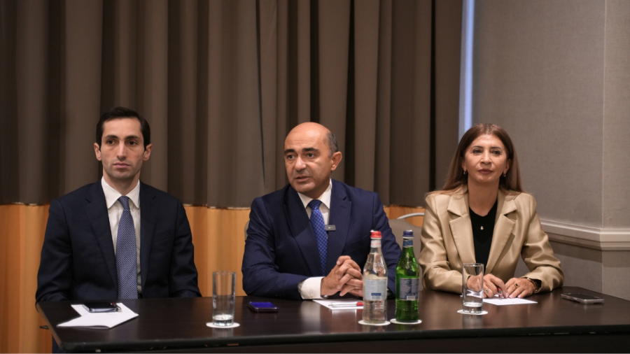 «Հրապարակ»․ Դավիթ Խաժակյանը չի լինելու ցուցակում