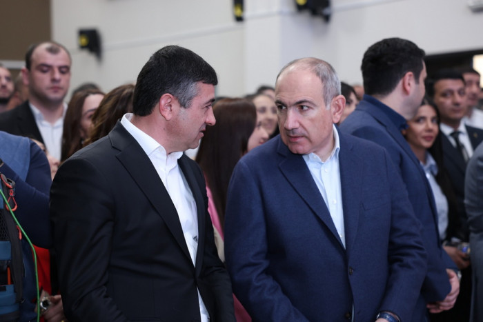 «Հրապարակ»․ Ինքը՝ Սարիկին, Սարիկը՝ քաղաքացուն