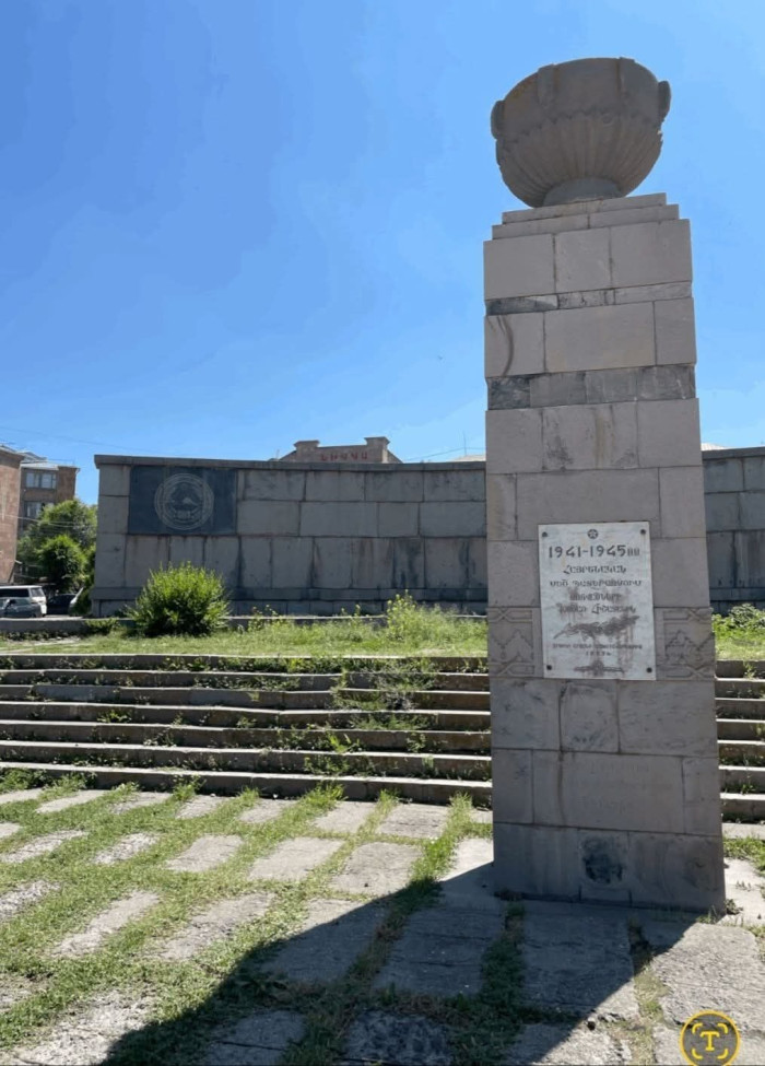 Կտեղափոխվի՞ զոհվածների հուշարձանը, թե ոչ