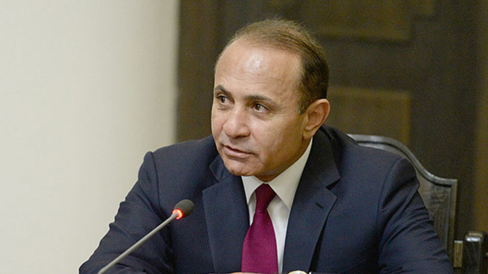 «Հրապարակ»․ Հովիկ Աբրահամյանը զգուշավոր է դարձել