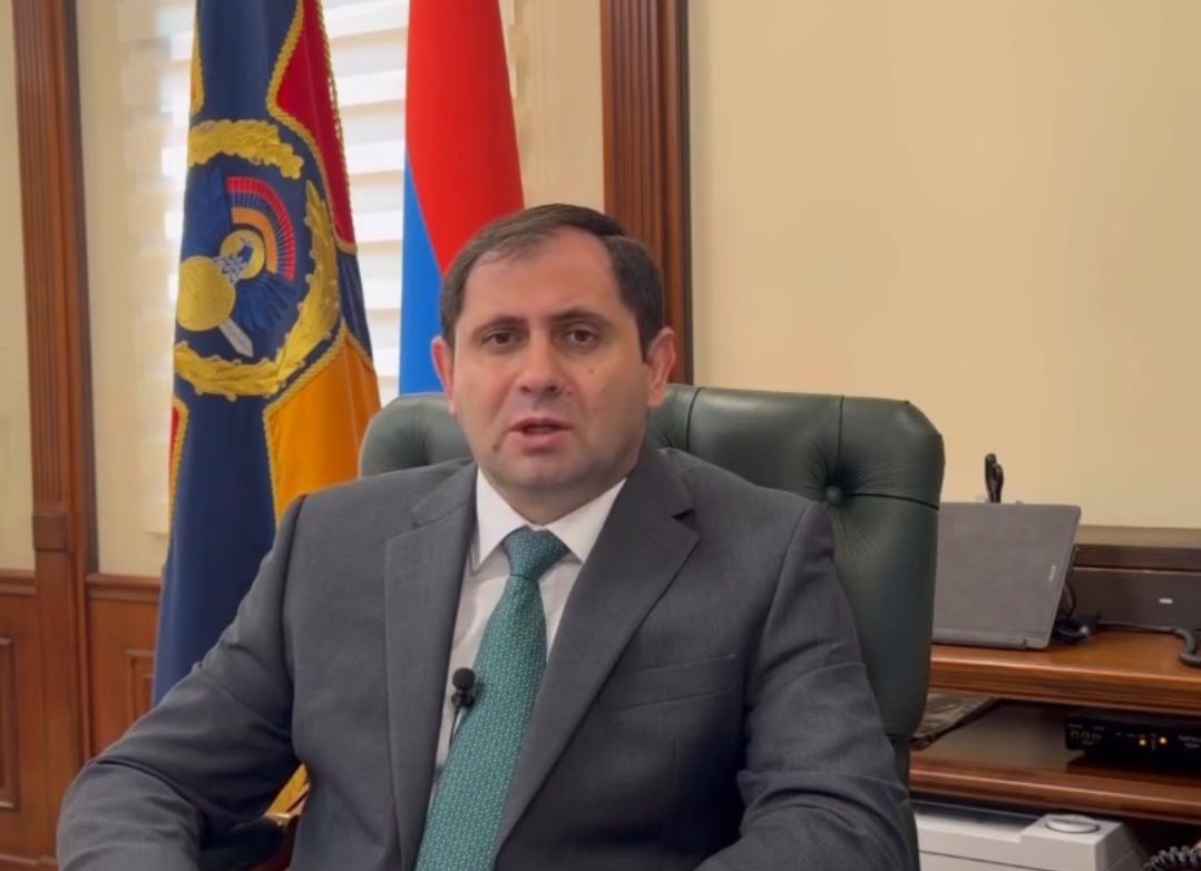 Պապիկյանը, փաստորեն, այդպես էլ չի իմացել, որ սպայի կոչումը շնորհվում է ցմահ․ հայտարարություն