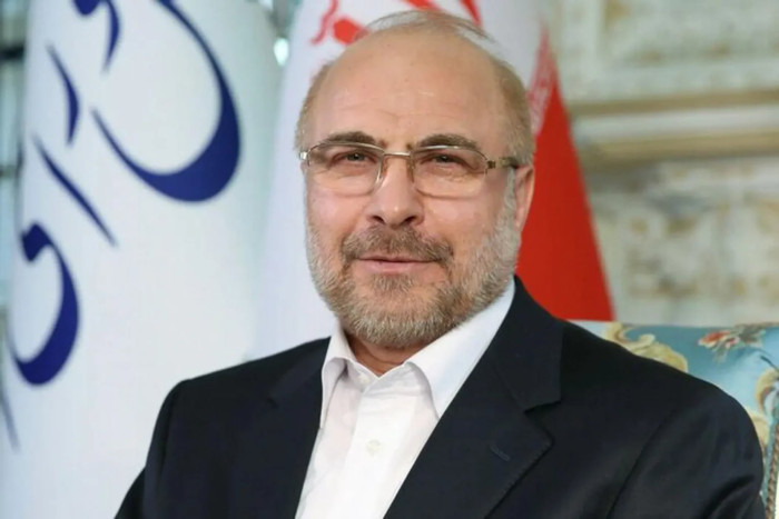 Ծաղրել է Թրամփին
