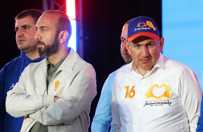 Փաշինյանը միանգամից դուրս եկավ ինքնատիրապետումից, ընկավ ակնհայտ ցայտնոտի մեջ