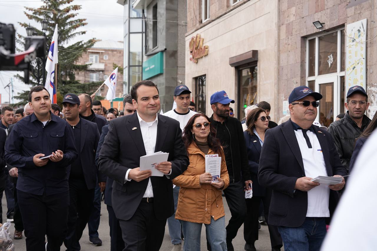 Սևանում շարունակվում է «Ուժեղ Հայաստան»-ի իրազեկման արշավը. լուսանկարներ