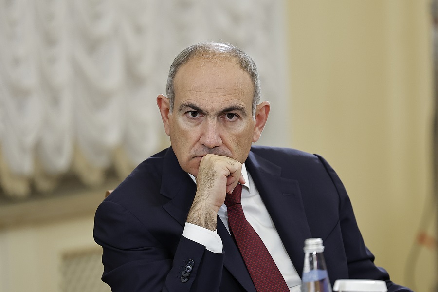 Առաջին հերթի եռյակը