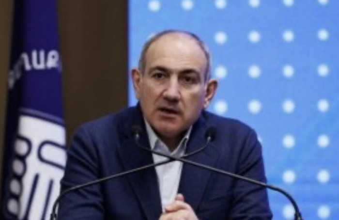 Առավոտյան՝ «սիրում ենք բոլորիդ», կեսօրին՝ «սատկացնելու ենք»