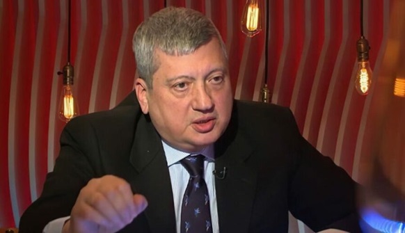 «Հրապարակ». Բաքվում ասում են՝ Փաշինյանի կրծքի քարտեզով չոգեւորվեք, դեռ սահմանազատում չի արվել