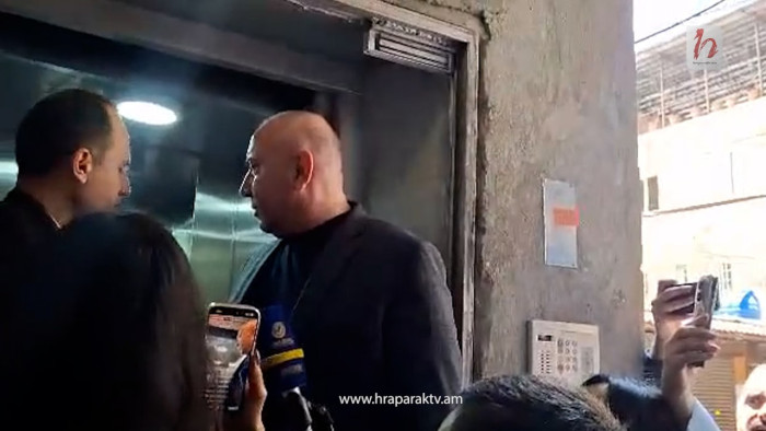 Քննիչները ԱԱԾ-ի հետ մտան վերելակ, այն չբարձրացավ