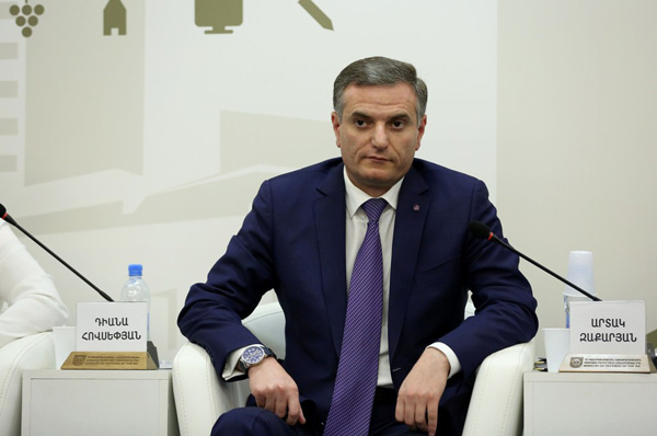 Եվրոպայում արդեն շրջում է պատերազմի, ինչպես նաև տնտեսական ու արժեքային ճգնաժամերի ուրվականը