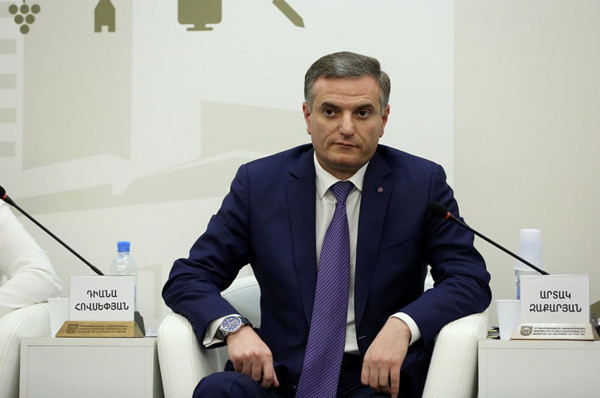 Եվրոպայում արդեն շրջում է պատերազմի, ինչպես նաև տնտեսական ու արժեքային ճգնաժամերի ուրվականը