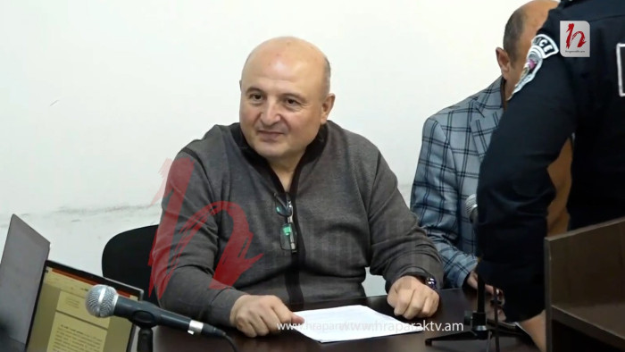Քաղաքը սարքվել է ձեր օրոք. Վարդան Ղուկասյանի եւ վկայի խոսակցությունը