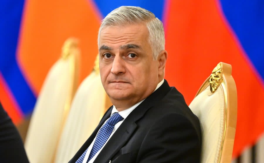 Կառավարությունում նշել են՝ ե՞րբ ընտրություն կարվի ԵԱՏՄ-ի և ԵՄ-ի միջև
