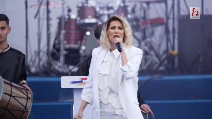 Այնպես պիտ հաղթենք, որ հիշեն հոր հարսանիք. Սոֆի Մխեյան