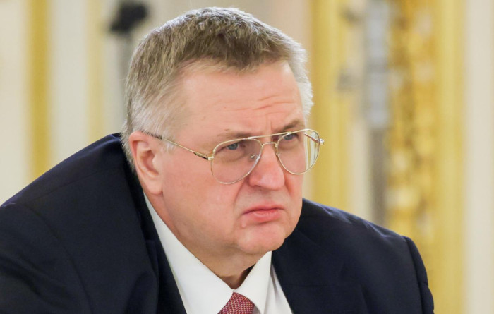 Оверчук: лидерам ЕАЭС до декабря доложат варианты действий по Армении