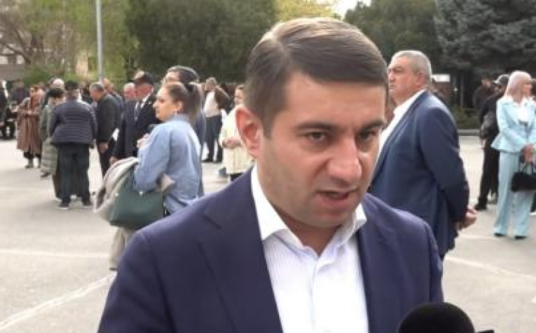 Մերժի՛ր սուտը, թույլ մի՛ տուր հիմա էլ ոչնչացնեն Հայաստանն ու Հայաստանի ինքնիշխանությունը