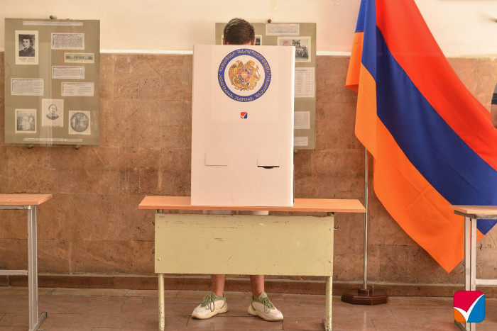 Եթե չգիտեք ձեր ընտրատեղամասը, սակայն ունեք հեռախոս